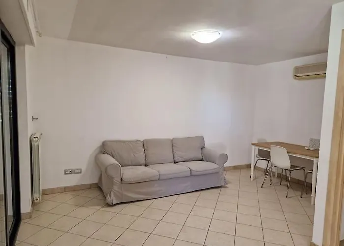 Vicino Al Mare Con Piscina Pineto