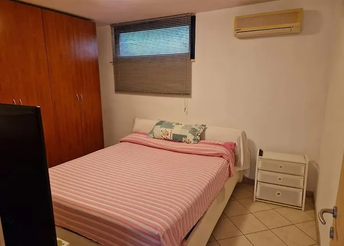 Nyaraló Vicino Al Mare Con Piscina *