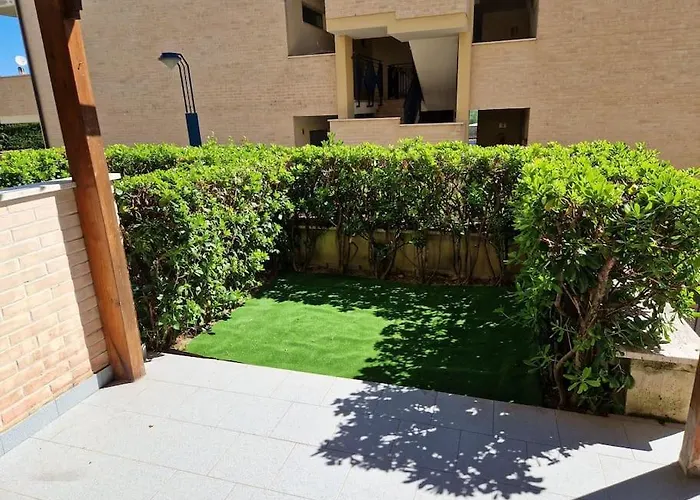 Vicino Al Mare Con Piscina Nyaraló Pineto